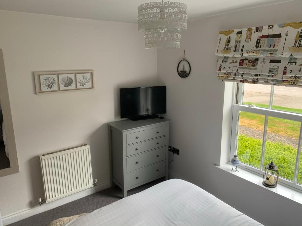 Sunrise Corner, The Bay Filey, Wi-Fi, Pets, Pool Apartment Екстериор снимка